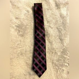 Men’s JF Black & Purple tie EUC